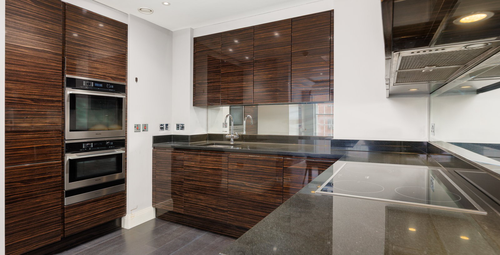 4 Eccleston Street, Belgravia, London, SW1W - Picture 3