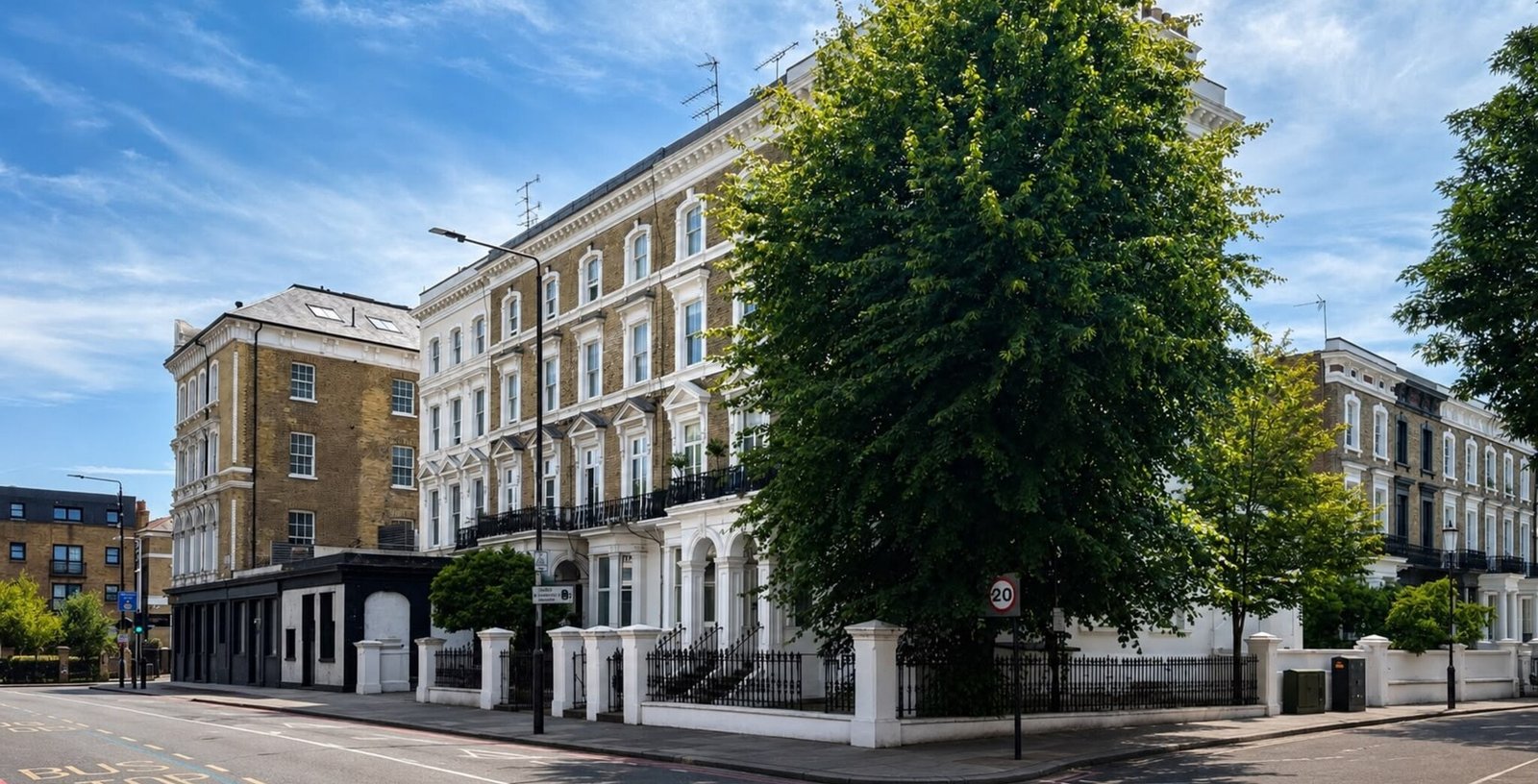 London, SW10 - Picture 16