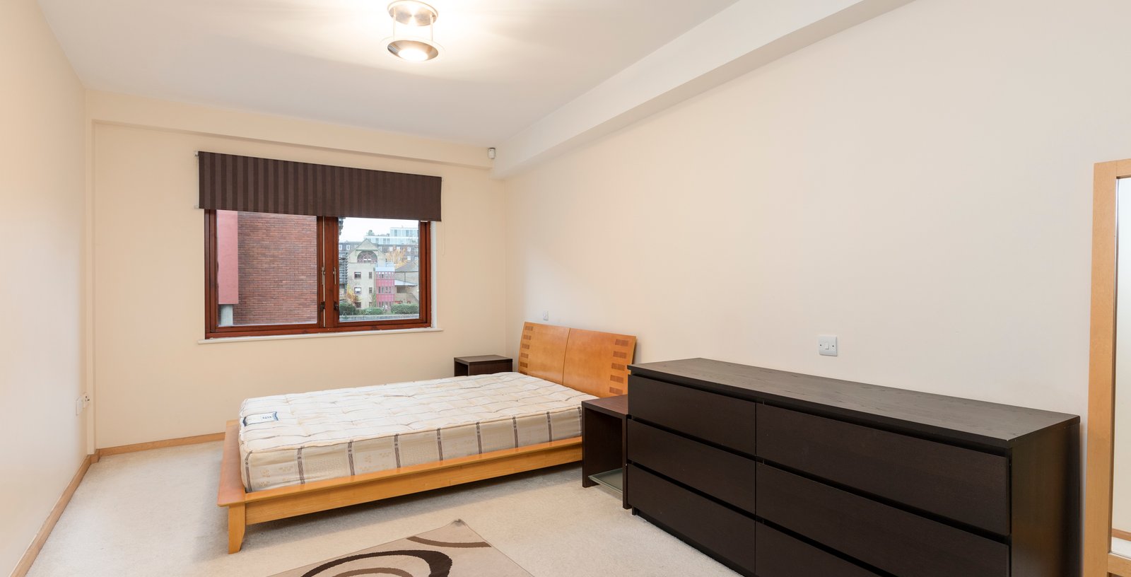 Graham Street, Islington, London, N1 - Picture 4