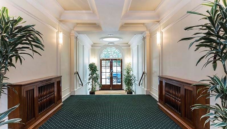 Fulham Road, Chelsea, London, SW3 - Picture 4