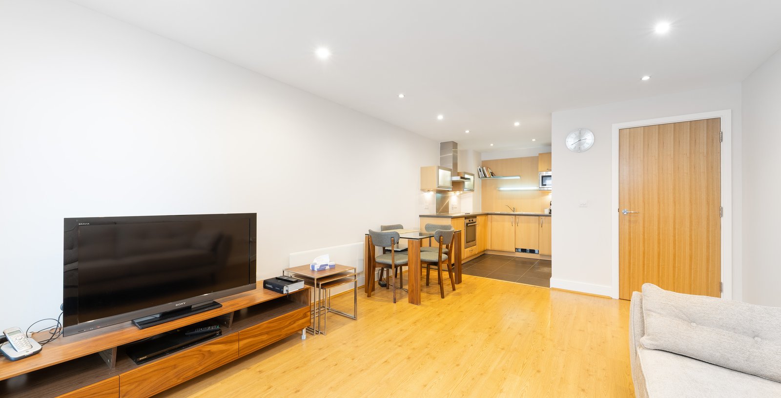 East Lane, Bermondsey, London, SE16 - Picture 3