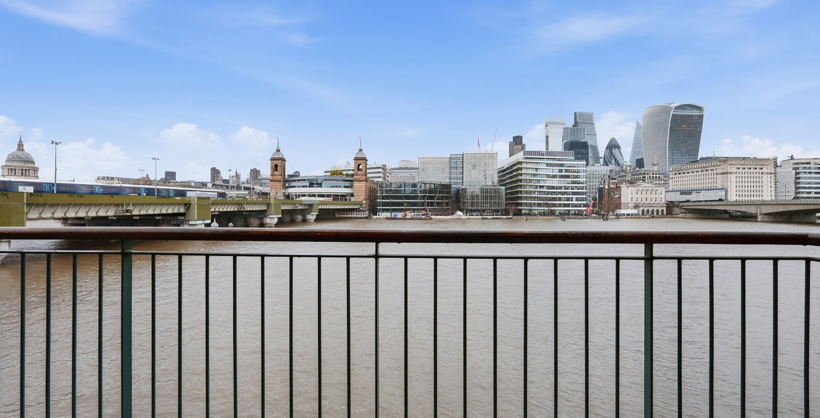 Horseshoe Wharf Apartments, 6 Clink Street, Borough Market, London, SE1 - Picture 12