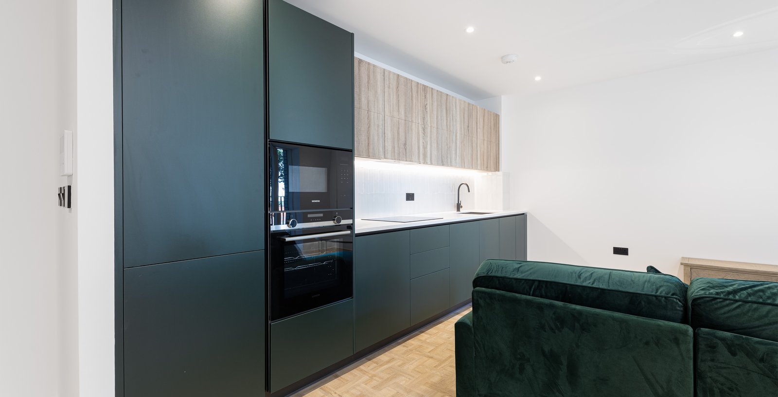 Battersea, London, SW11 - Picture 4