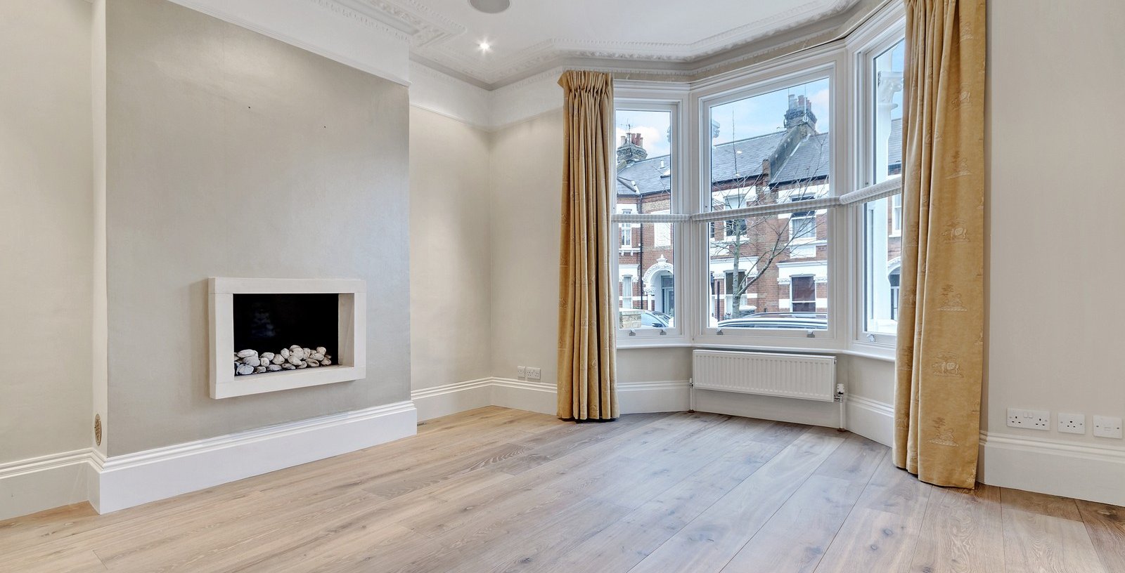 Devereux Road, Clapham, London, SW11 - Picture 3
