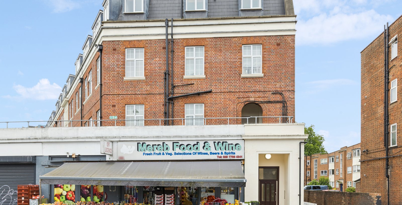Holloway Road, Islington, London, N7 - Picture 16