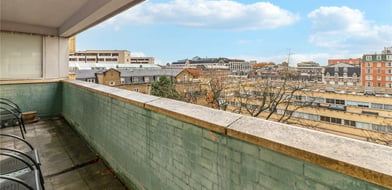 Porchester Square, London, W2 - Picture preview 7