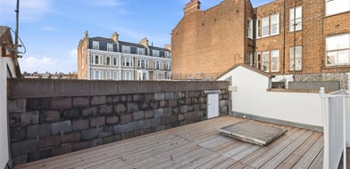 De Vere Mews, London, W8 - Picture preview 10