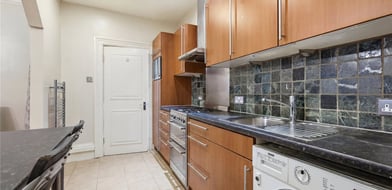 Lancaster Gate, London, W2 - Picture preview 4