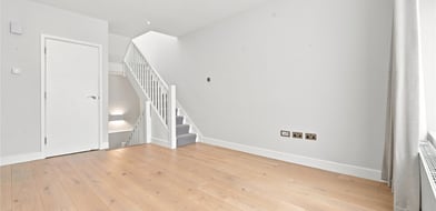 Bryanston Mews East, London, W1H - Picture preview 1