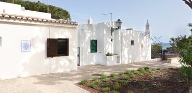 Cluttons-Algarve