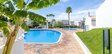 Cluttons-Algarve