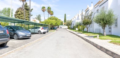 Cluttons-Algarve