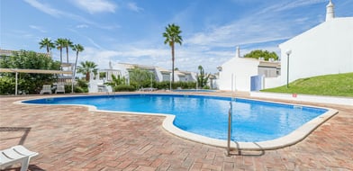 Cluttons-Algarve