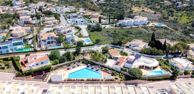 Cluttons-Algarve
