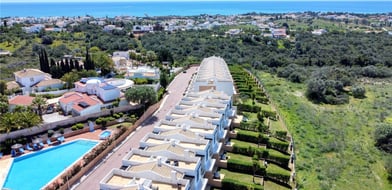 Cluttons-Algarve