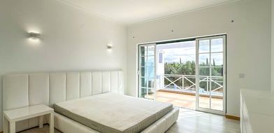 Cluttons-Algarve