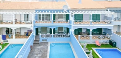 Cluttons-Algarve