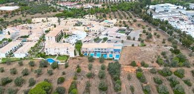 Cluttons-Algarve
