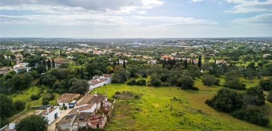 Poço de Amoreira, Almancil, Algarve, Portugal - Picture preview 2