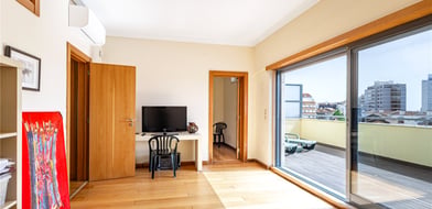 T4 Flat In Areeiro, Lisbon, Portugal, 1070-034, Portugal - Picture preview 29
