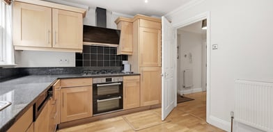Aliwal Mews, London, SW11 - Picture preview 2