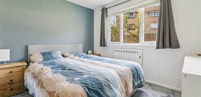 Crowthorne Close, London, SW18 - Picture preview 6