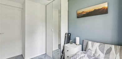 Crowthorne Close, London, SW18 - Picture preview 12