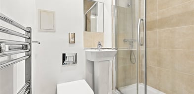 Queens Court, London, SE16 - Picture preview 11