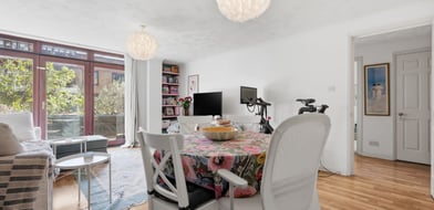 Hermitage Court, London, E1W - Picture preview 3