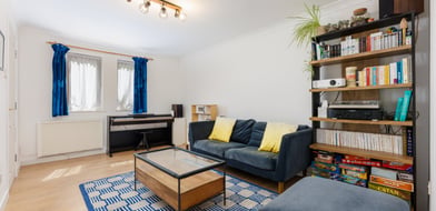 Douthwaite Square, London, E1W - Picture preview 1
