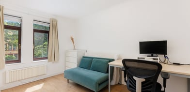 Douthwaite Square, London, E1W - Picture preview 10