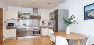 Halcyon Wharf, London, E1W - Picture preview 9