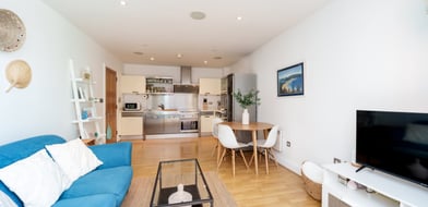 Halcyon Wharf, London, E1W - Picture preview 1