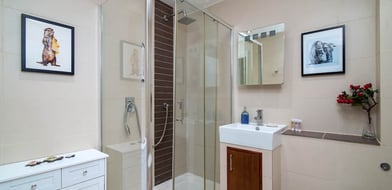 Leeward Court, London, E1W - Picture preview 12