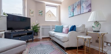 Leeward Court, London, E1W - Picture preview 4