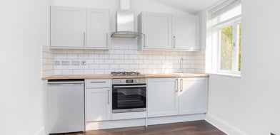 Mackenzie Road, Islington, London, N7 - Picture preview 2