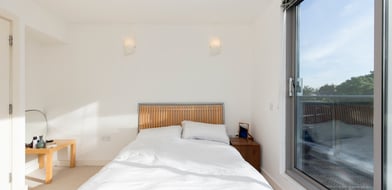 Red Square, Islington, London, N16 - Picture preview 10