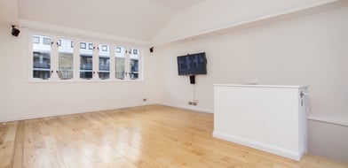Compass Court, 39 Shad Thames, Shad Thames, London, SE1 - Picture preview 2