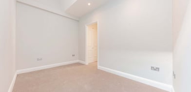 Montagu Mews South, Hyde Park, London, W1H - Picture preview 16