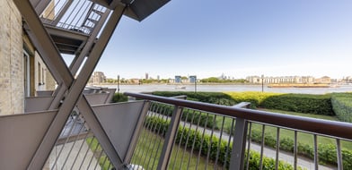 Westferry Road, Isle of Dogs, London, E14 - Picture preview 3