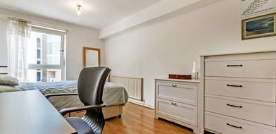 Theseus Walk, Islington, London, N1 - Picture preview 3