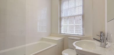 Fulham Road, Chelsea, London, SW3 - Picture preview 3