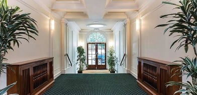 Fulham Road, Chelsea, London, SW3 - Picture preview 4