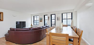 Hobbs Court, Shad Thames, London, SE1 - Picture preview 1