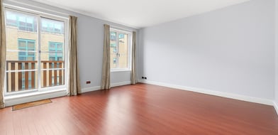 Queen Elizabeth Street, Shad Thames, Shad Thames, SE1 - Picture preview 2
