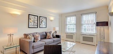 Fulham Road, Chelsea, London, SW3 - Picture preview 2