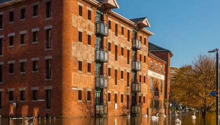 The impact of climate change on flooding in the UK