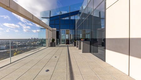 Rooftops ready for Rudolph: 3 homes primed for Santa’s London landing
