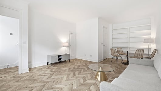 De Vere Mews, London, W8