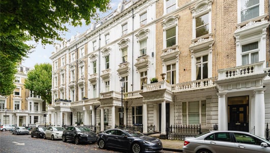 Linden Gardens, London, W2